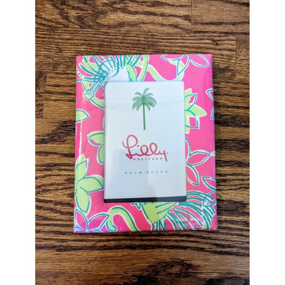 New Lilly Pulitzer Pink and Green Tabletop Fabric 6x4 Frame